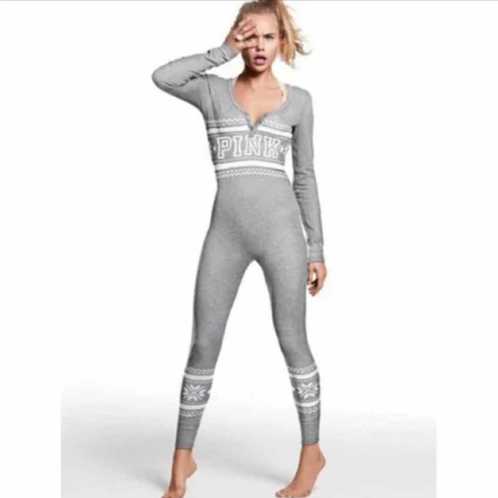 Victorias Secret PINK One Piece Pajama Small FairIsle Thermal Gray W Snowflakes